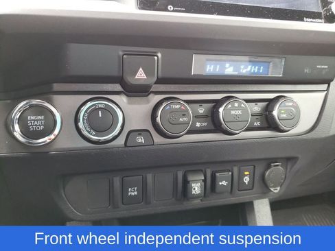 Used 2023 Toyota Tacoma TRD Sport image 23