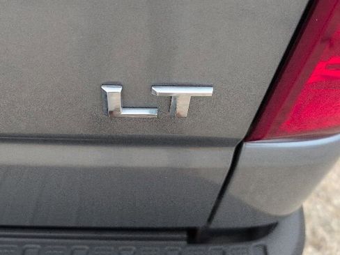 Used 2025 Chevrolet Silverado 1500 LT image 19