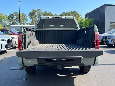 Used 2024 Toyota Tundra Platinum image 5