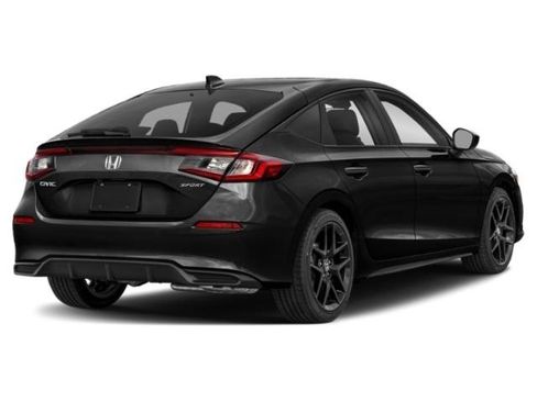 Used 2023 Honda Civic Sport image 2