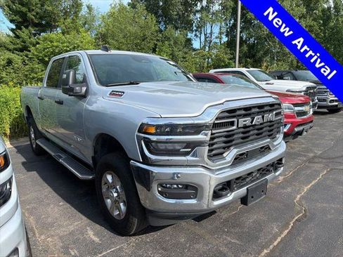 Certified 2026 RAM 2500 Big Horn AWD/4WD image 1