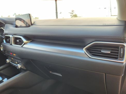 Used 2020 MAZDA CX-5 Touring image 18