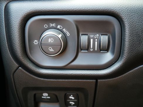 Used 2022 RAM 1500 Laramie w/ G/T Package AWD/4WD image 26