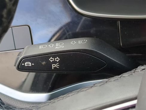 Used 2022 Audi Q3 2.0T Premium w/ Convenience Package image 33