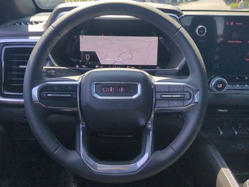 New 2026 GMC Canyon Elevation w/ Convenience Package RWD image 11