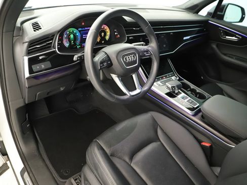 Used 2023 Audi Q7 2.0T Premium Plus w/ Premium Plus Package AWD/4WD image 15