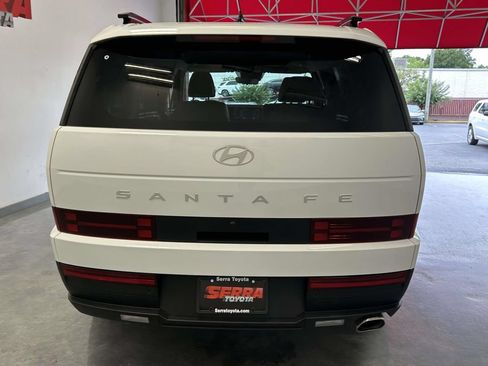 Used 2026 Hyundai Santa Fe SEL FWD image 4