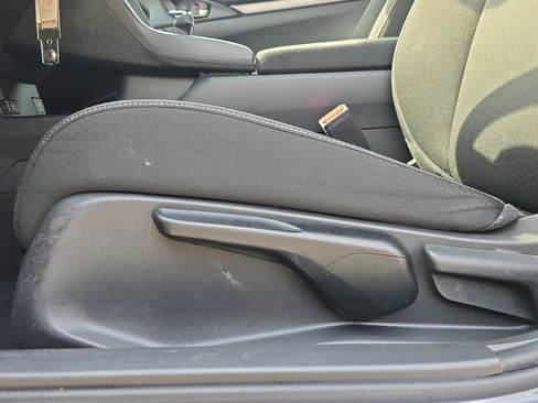 Used 2019 Honda Civic Sport image 28