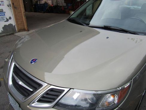 Used 2008 Saab 9-3 2.0T w/ Cold Weather Package FWD image 32