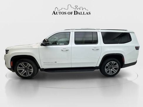 Used 2024 Jeep Wagoneer L Series II RWD image 5