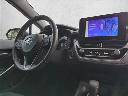 Used 2024 Toyota Corolla SE image 28