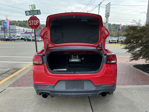 Used 2014 Chevrolet SS RWD image 26