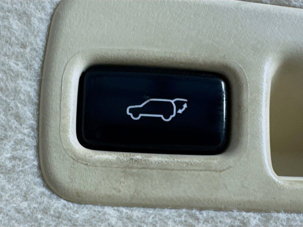 Used 2015 Lexus RX 450h FWD image 34