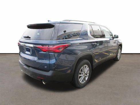 Used 2023 Chevrolet Traverse LT w/ LPO, Floor Liner Package image 5
