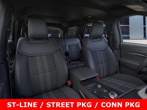 New 2026 Ford Explorer ST-Line w/ ST-Line Street Pack image 10