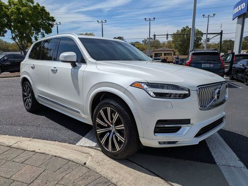 Used 2020 Volvo XC90 T6 Inscription w/ Protection Package Premier image 8