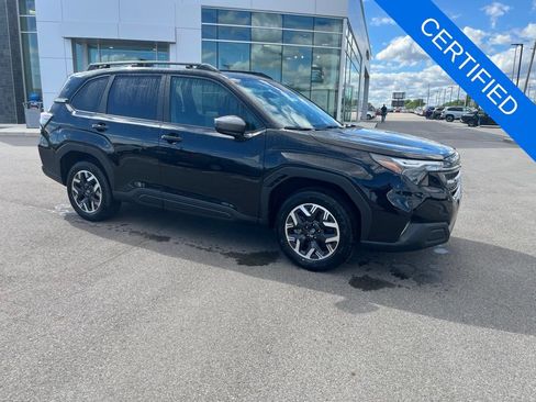 Used 2026 Subaru Forester Premium AWD/4WD image 2