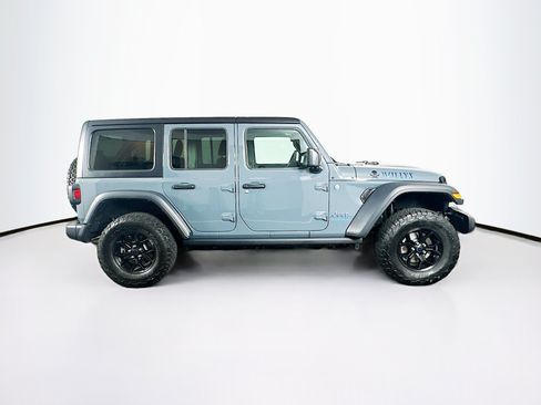 Used 2024 Jeep Wrangler Unlimited AWD/4WD image 10
