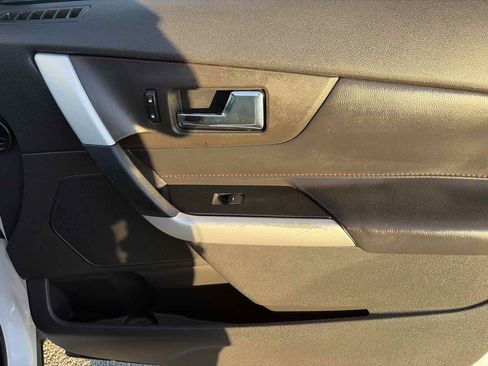 Used 2011 Ford Edge SEL w/ 202A Rapid Spec Order Code FWD image 32
