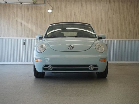 Used 2004 Volkswagen Beetle GLS FWD image 3