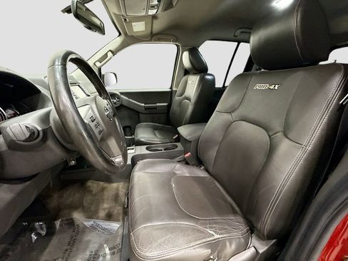 Used 2015 Nissan Xterra PRO-4X w/ Pro-4x Leather Package image 10