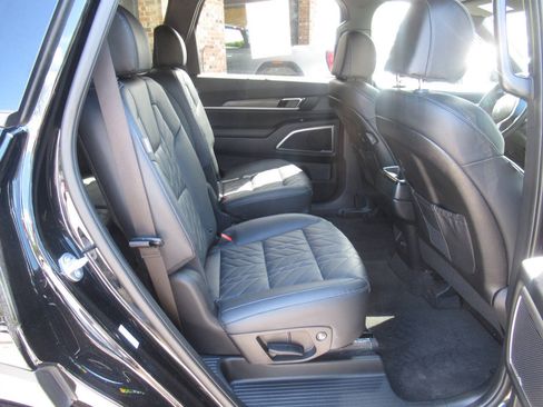 Used 2025 Kia Telluride EX X-Line AWD/4WD image 10