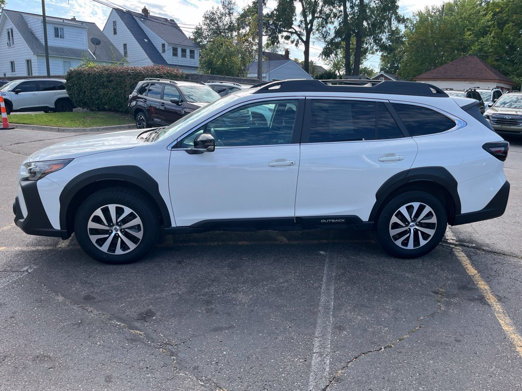Certified 2024 Subaru Outback Premium AWD/4WD image 7
