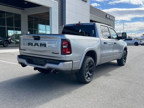 New 2026 RAM 1500 Big Horn AWD/4WD image 6