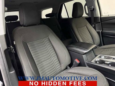 Used 2020 Ford Explorer XLT w/ Comfort Package image 23