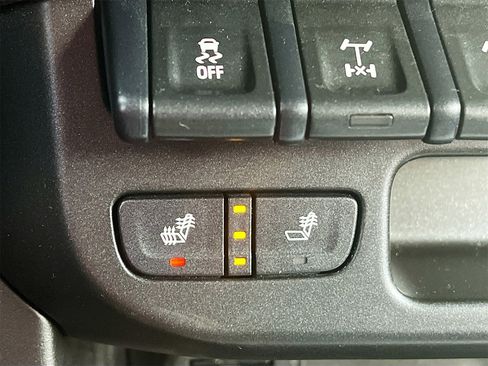 Used 2021 Chevrolet Colorado ZR2 image 21