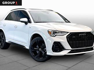 Certified 2024 Audi Q3 2.0T Premium Plus AWD/4WD video 1