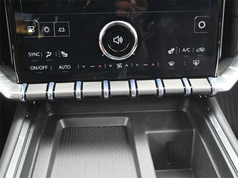 New 2026 GMC Acadia Elevation w/ LPO, Floor Liner Package image 8