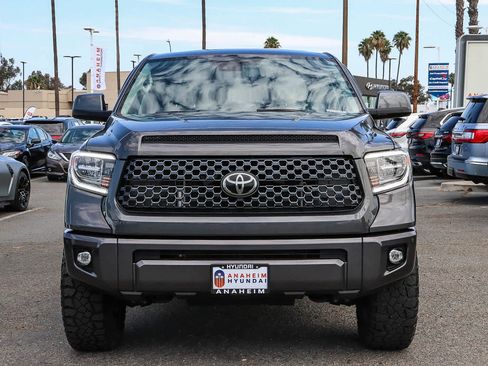 Used 2020 Toyota Tundra Platinum AWD/4WD image 2