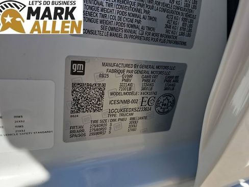 Used 2025 Chevrolet Silverado 1500 RST image 33