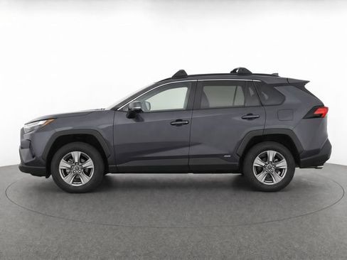 Used 2024 Toyota RAV4 XLE w/ Convenience Package AWD/4WD image 6
