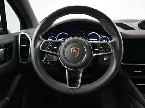 Certified 2020 Porsche Cayenne AWD/4WD image 13