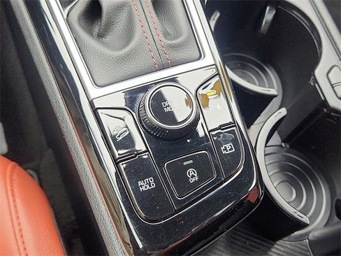 Certified 2024 Kia Sportage SX image 25