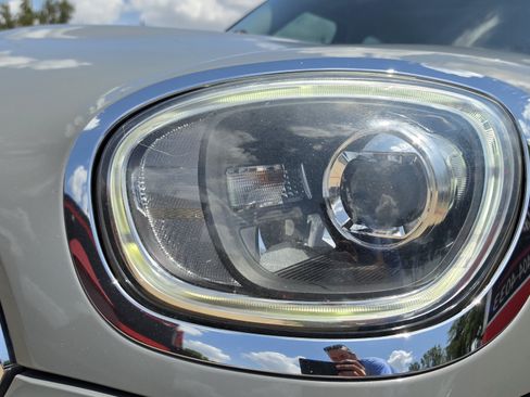 Used 2018 MINI Cooper Countryman S FWD image 11