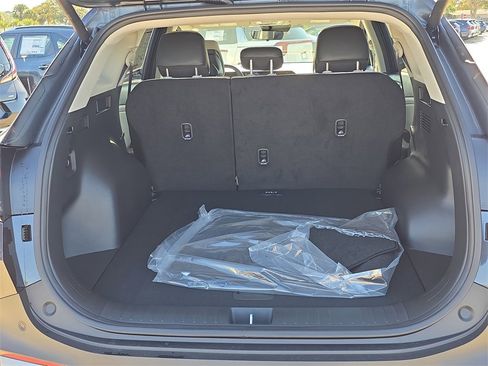 New 2026 Kia Sportage EX image 12