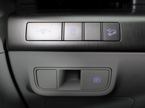 Certified 2026 Hyundai Kona SEL Sport image 23