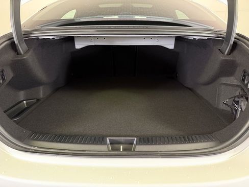 New 2026 Mercedes-Benz E 53 AMG e 4MATIC Sedan image 21