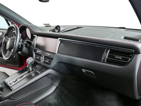 Certified 2022 Porsche Macan GTS AWD/4WD image 25