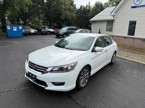Used 2014 Honda Accord Sport image 3