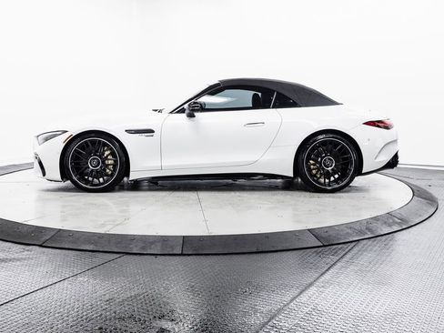Used 2022 Mercedes-Benz SL 55 AMG 4MATIC image 4
