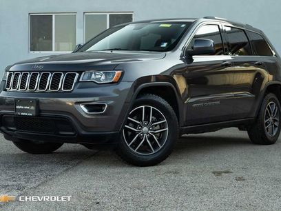 Used 2018 Jeep Grand Cherokee Laredo