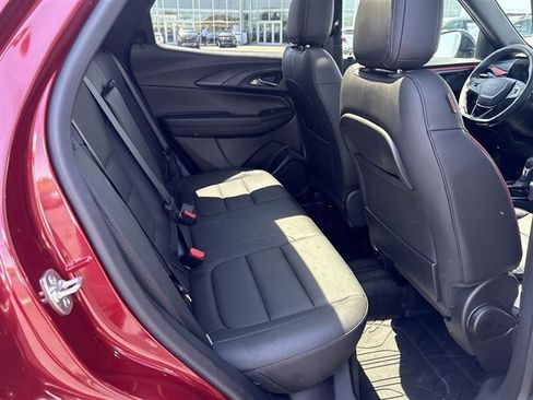Used 2025 Chevrolet TrailBlazer RS w/ Convenience Package AWD/4WD image 26