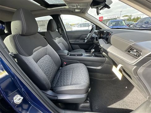 New 2026 Nissan Kicks SV w/ SV Premium Package image 24