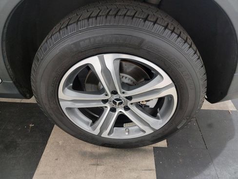 Used 2017 Mercedes-Benz GLC 300 4MATIC image 52
