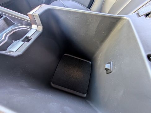 New 2025 Jeep Grand Cherokee Limited w/ Black Appearance Package image 32