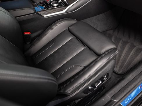 Used 2025 BMW M3 Competition AWD/4WD image 55